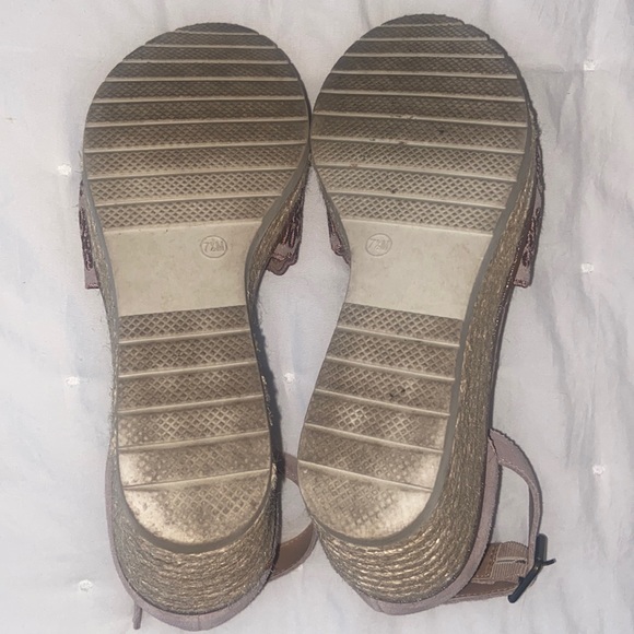 Mauve Espadrille Wedge - Picture 6 of 6